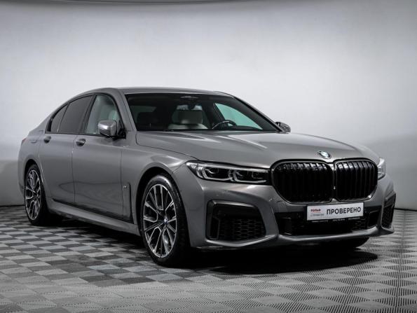 BMW 7 серии VI (G11/G12) Рестайлинг с пробегом 2021 года, цена 6 800 000 рублей, 73635 км, седан, Автокод Объявления