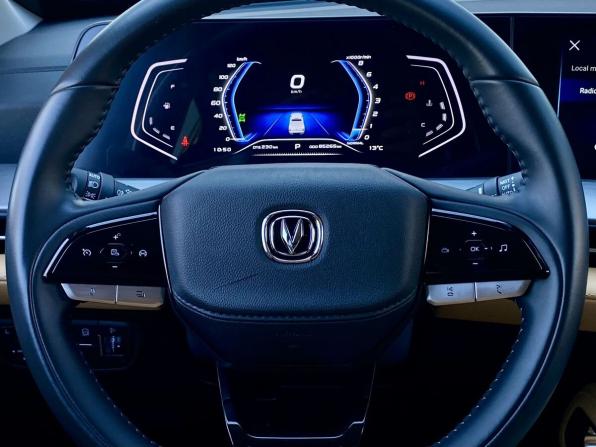 Changan Hunter Plus с пробегом 2023 года, цена 2 419 000 рублей, 85200 км, offers.body_type.unknown, Автокод Объявления