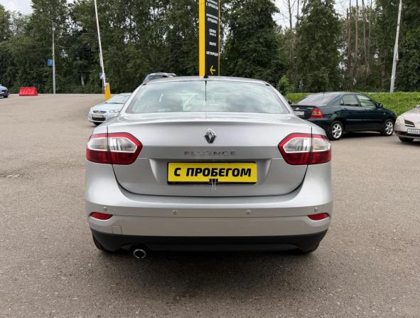 Renault Fluence I с пробегом 2012 года, цена 799 000 рублей, 140000 км, седан, Автокод Объявления