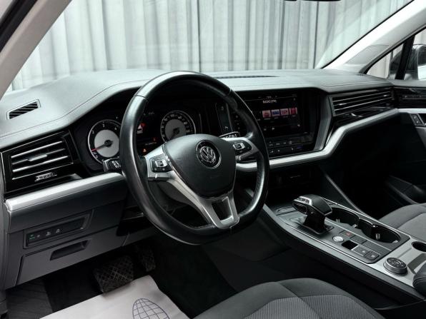 Volkswagen Touareg III с пробегом 2020 года, цена 4 299 000 рублей, 206221 км, внедорожник, Автокод Объявления