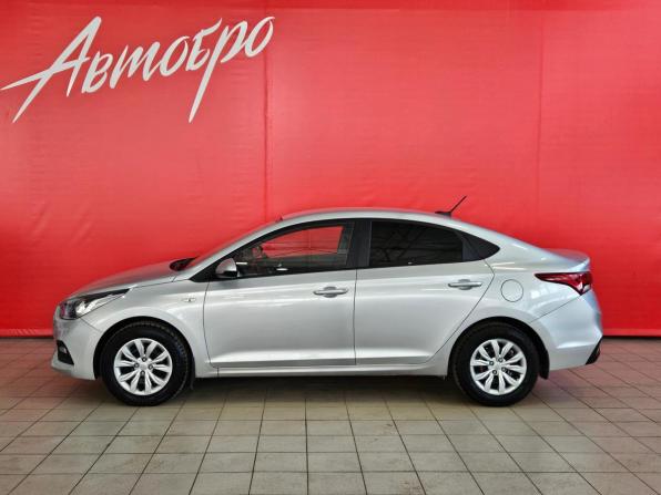Hyundai Solaris II с пробегом 2019 года, цена 1 240 000 рублей, 130448 км, седан, Автокод Объявления