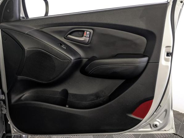 Hyundai ix35 I Рестайлинг с пробегом 2014 года, цена 1 600 000 рублей, 96144 км, внедорожник, Автокод Объявления