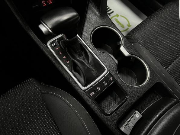 Kia Sportage IV с пробегом 2018 года, цена 2 045 000 рублей, 140735 км, внедорожник, Автокод Объявления