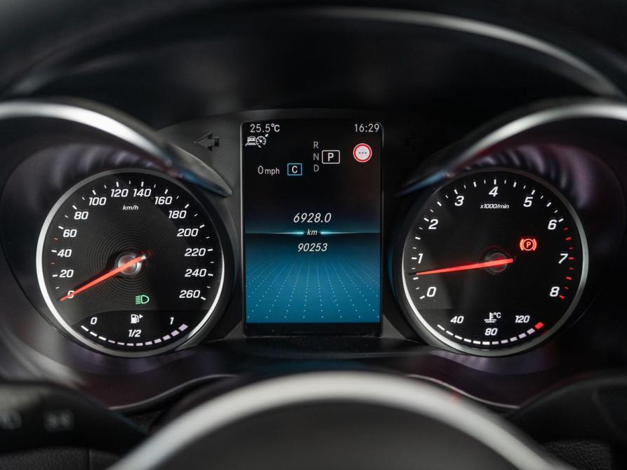 Mercedes-Benz C-Класс IV (W205) Иркутск  - изображение 10