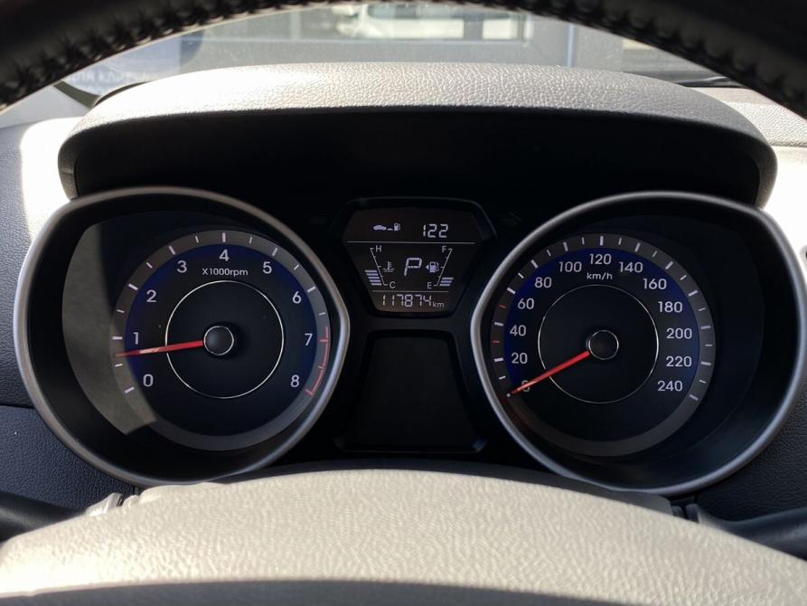 Hyundai Elantra V (MD) Рестайлинг Москва  - изображение 22