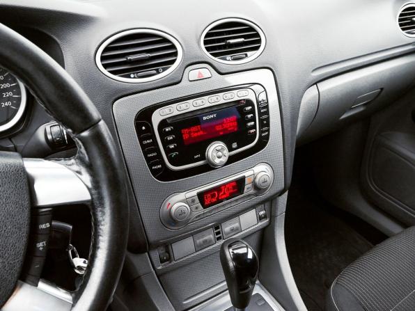 Ford Focus II Рестайлинг с пробегом 2011 года, цена 599 000 рублей, 312623 км, универсал, Автокод Объявления