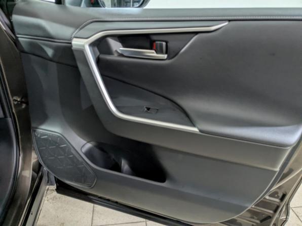 Toyota RAV4 V (XA50) с пробегом 2020 года, цена 3 250 000 рублей, 63287 км, внедорожник, Автокод Объявления