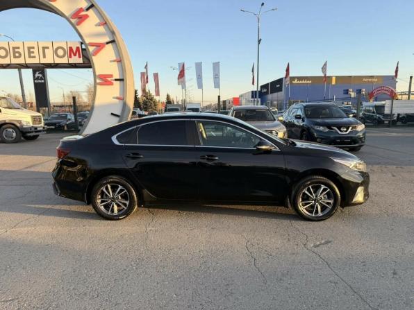 Kia Cerato IV Рестайлинг с пробегом 2022 года, цена 2 299 995 рублей, 53889 км, седан, Автокод Объявления