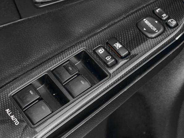 Toyota Camry VII (XV50) Рестайлинг с пробегом 2015 года, цена 1 950 000 рублей, 147809 км, седан, Автокод Объявления