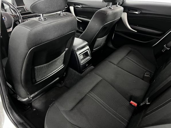 BMW 1 серии II (F20/F21) Рестайлинг 2 с пробегом 2017 года, цена 1 700 000 рублей, 149849 км, хэтчбек, Автокод Объявления