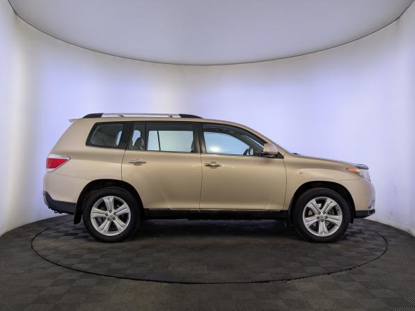 Toyota Highlander II (XU40) Рестайлинг с пробегом 2011 года, цена 1 995 000 рублей, 197930 км, внедорожник, Автокод Объявления