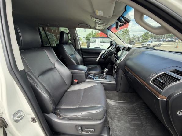 Toyota Land Cruiser Prado 150 Series Рестайлинг 3 с пробегом 2021 года, цена 5 500 000 рублей, 212391 км, внедорожник, Автокод Объявления