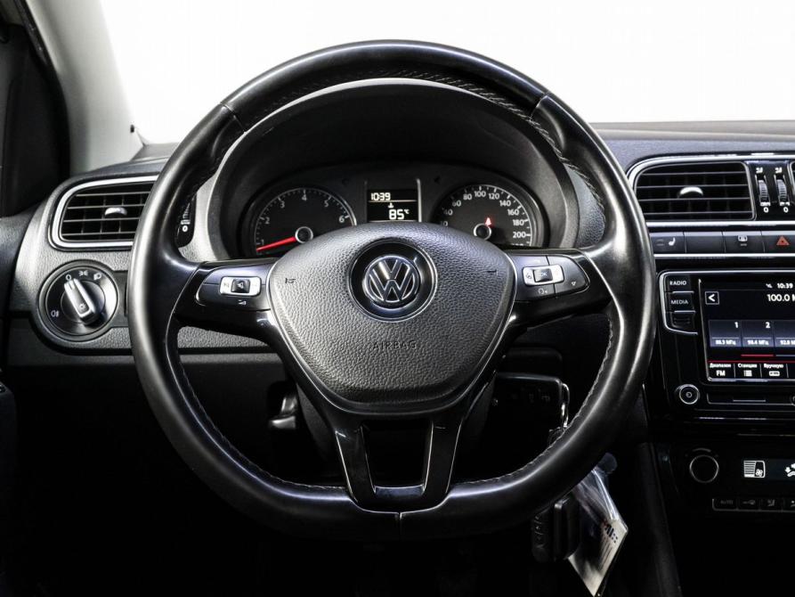 Volkswagen Polo V Рестайлинг Тюмень  - изображение 18