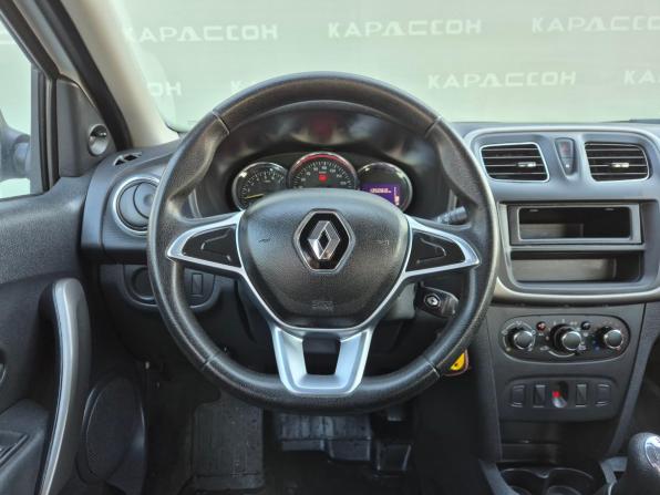 Renault Logan II Рестайлинг с пробегом 2018 года, цена 775 000 рублей, 135060 км, седан, Автокод Объявления