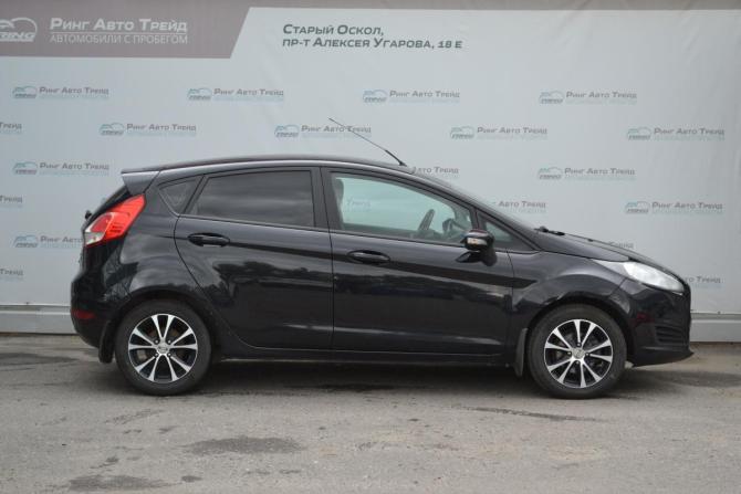 Ford Fiesta Mk6 Рестайлинг с пробегом 2016 года, цена 860 000 рублей, 127825 км, хэтчбек, Автокод Объявления