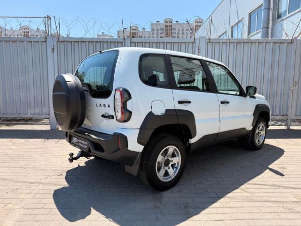 Lada (ВАЗ) Niva Travel I с пробегом 2024 года, цена 935 000 рублей, 58400 км, внедорожник, Автокод Объявления