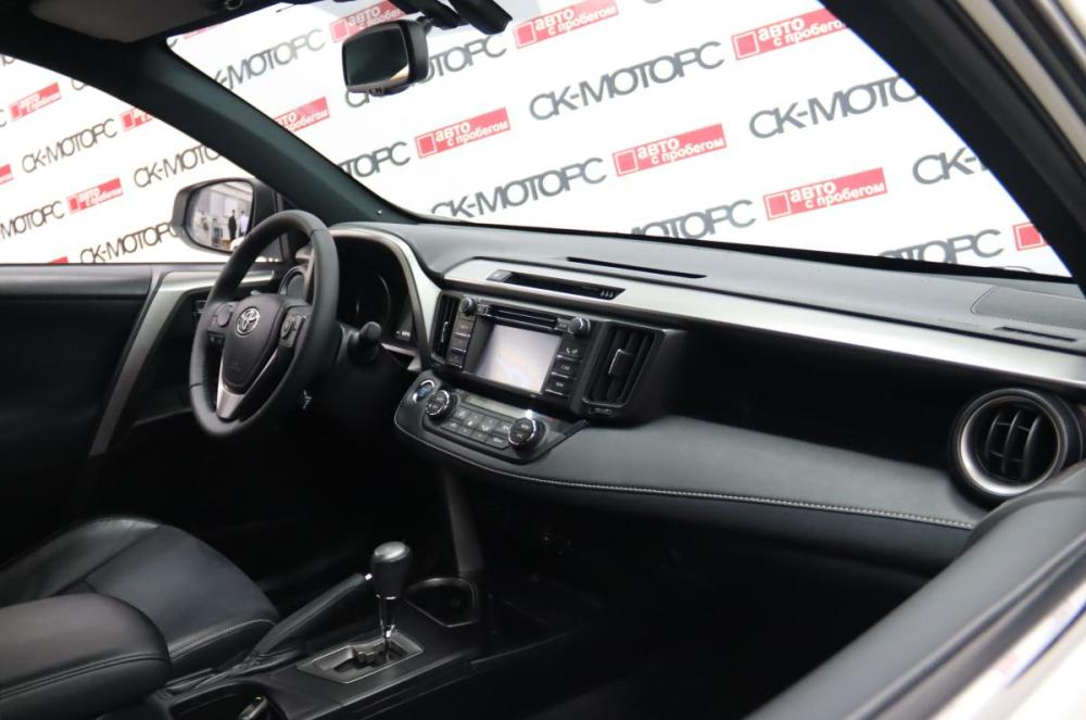 Toyota RAV4 IV (XA40) Рестайлинг Сургут  - изображение 9