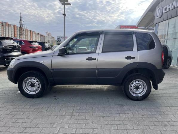 Chevrolet Niva I Рестайлинг с пробегом 2020 года, цена 790 000 рублей, 90535 км, внедорожник, Автокод Объявления