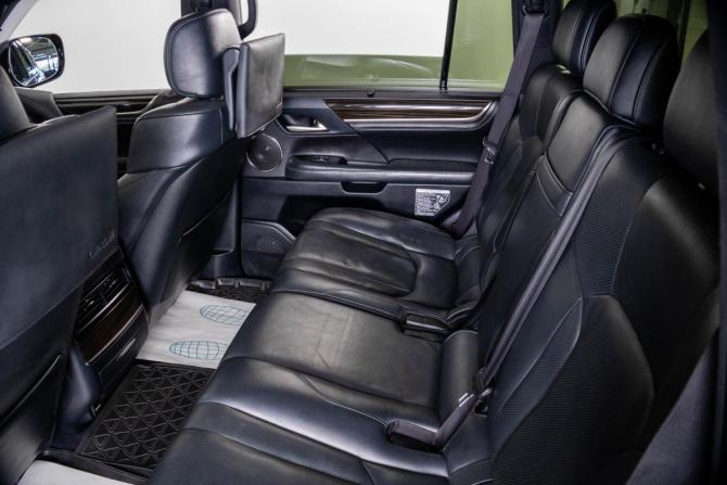 Lexus LX III Рестайлинг 2 с пробегом 2018 года, цена 7 449 000 рублей, 257933 км, внедорожник, Автокод Объявления