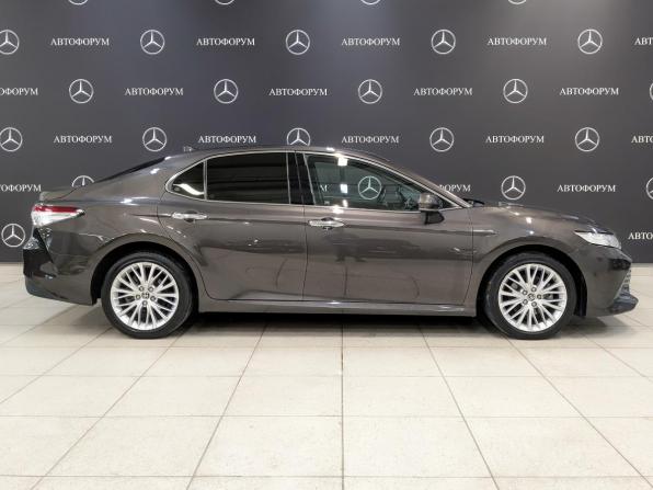Toyota Camry VIII (XV70) с пробегом 2020 года, цена 2 695 000 рублей, 150000 км, седан, Автокод Объявления