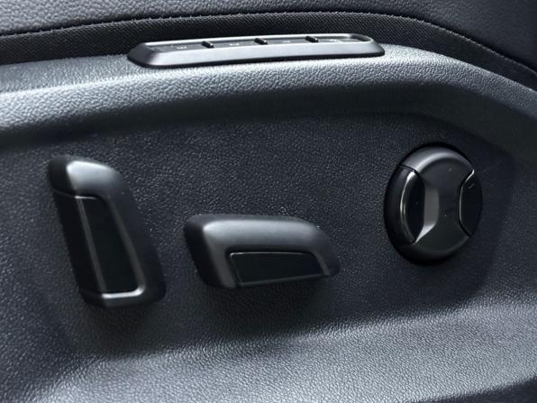 Volkswagen Tiguan II Рестайлинг с пробегом 2021 года, цена 3 780 000 рублей, 90000 км, внедорожник, Автокод Объявления