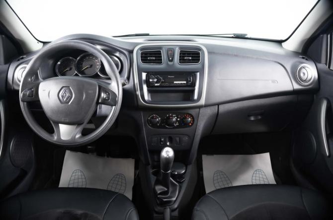 Renault Sandero II с пробегом 2018 года, цена 999 000 рублей, 64512 км, хэтчбек, Автокод Объявления
