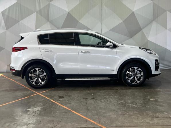 Kia Sportage IV Рестайлинг с пробегом 2020 года, цена 2 350 000 рублей, 119486 км, внедорожник, Автокод Объявления