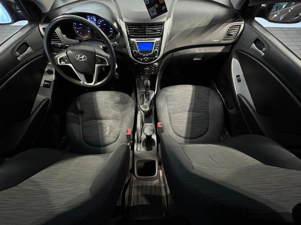 Hyundai Solaris I Рестайлинг с пробегом 2015 года, цена 965 000 рублей, 166193 км, седан, Автокод Объявления