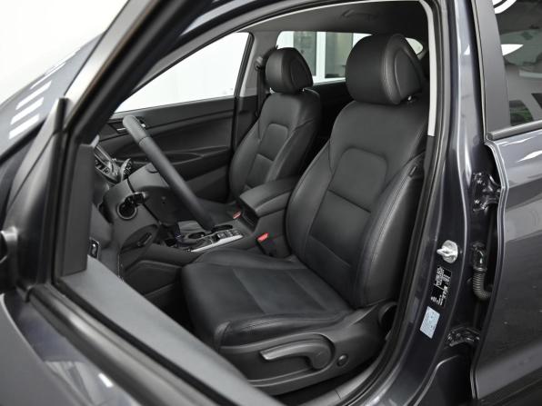 Hyundai Tucson III с пробегом 2016 года, цена 1 699 000 рублей, 149000 км, внедорожник, Автокод Объявления