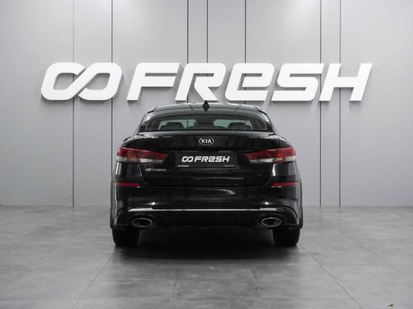 Kia Optima IV Рестайлинг с пробегом 2019 года, цена 1 724 000 рублей, 173859 км, седан, Автокод Объявления