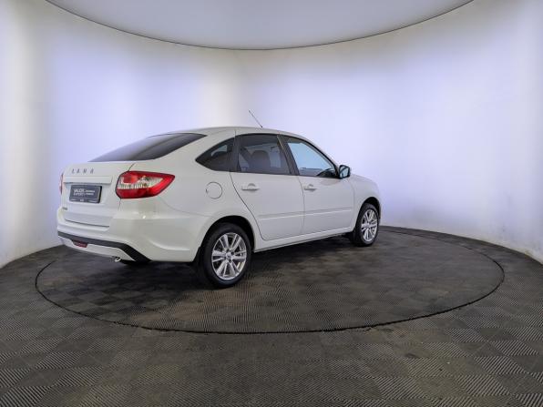 Lada (ВАЗ) Granta I Рестайлинг с пробегом 2023 года, цена 802 000 рублей, 62410 км, лифтбек, Автокод Объявления