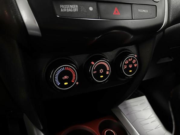Mitsubishi ASX I с пробегом 2012 года, цена 1 040 000 рублей, 155783 км, внедорожник, Автокод Объявления