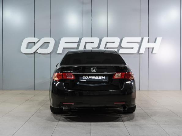 Honda Accord VIII Рестайлинг с пробегом 2012 года, цена 1 299 000 рублей, 179541 км, седан, Автокод Объявления