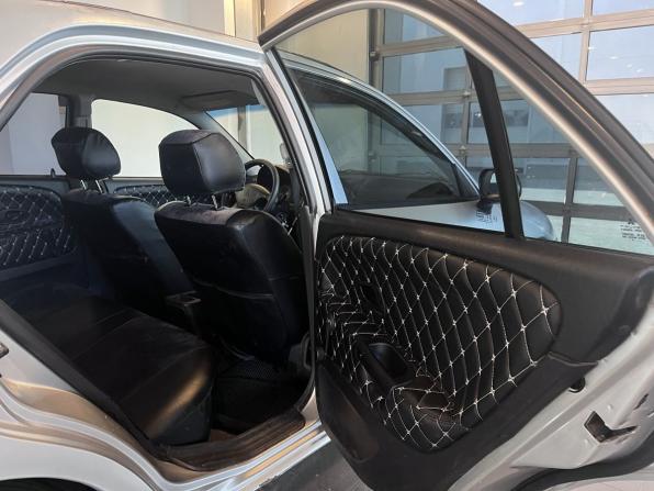 Mitsubishi Carisma I Рестайлинг с пробегом 2003 года, цена 155 000 рублей, 263203 км, седан, Автокод Объявления