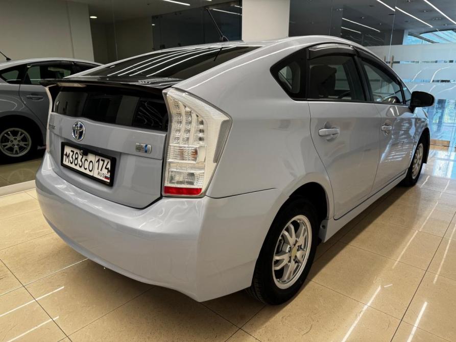 Toyota Prius III (XW30) Челябинск  - изображение 4