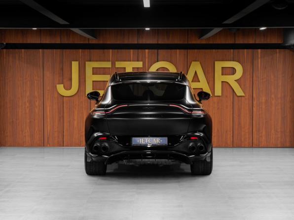 Aston Martin DBX I с пробегом 2023 года, цена 27 990 000 рублей, 9470 км, внедорожник, Автокод Объявления
