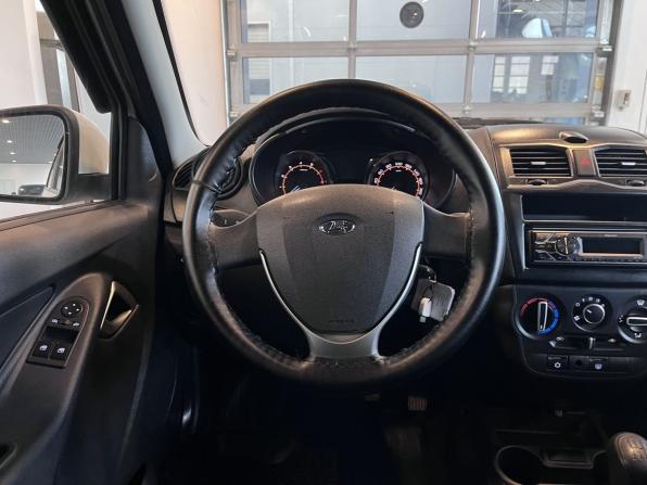 Lada (ВАЗ) Granta I Рестайлинг с пробегом 2024 года, цена 1 020 000 рублей, 33227 км, лифтбек, Автокод Объявления