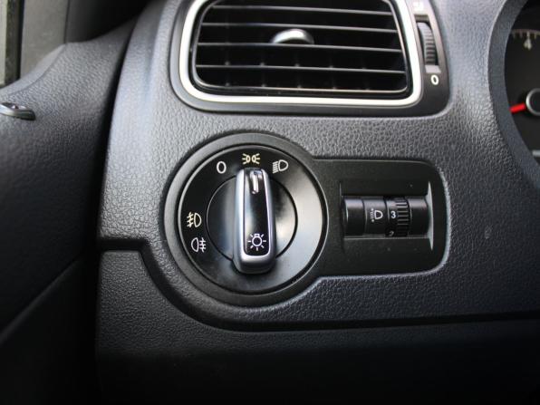 Volkswagen Polo V с пробегом 2012 года, цена 529 000 рублей, 225955 км, седан, Автокод Объявления