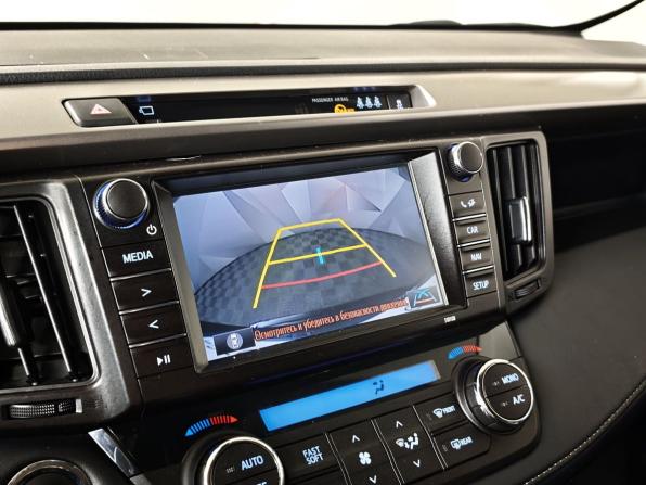 Toyota RAV4 IV (XA40) Рестайлинг с пробегом 2019 года, цена 2 050 000 рублей, 236473 км, внедорожник, Автокод Объявления