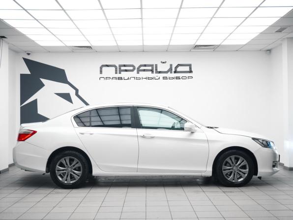 Honda Accord IX с пробегом 2013 года, цена 1 329 000 рублей, 231434 км, седан, Автокод Объявления