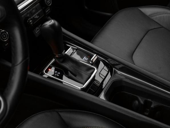 Jeep Compass II Рестайлинг с пробегом 2022 года, цена 3 300 000 рублей, 22509 км, внедорожник, Автокод Объявления