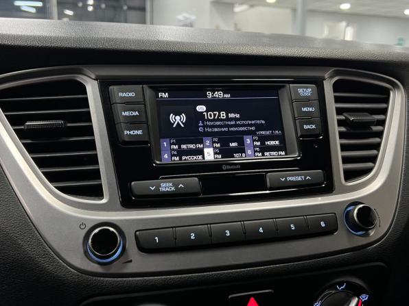 Hyundai Solaris II Рестайлинг с пробегом 2022 года, цена 1 600 000 рублей, 74115 км, седан, Автокод Объявления