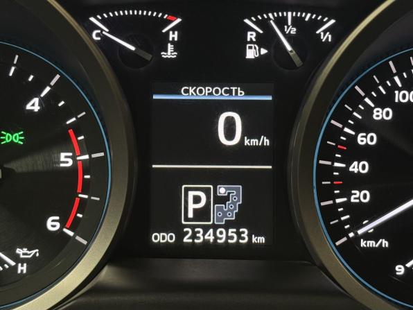 Toyota Land Cruiser 200 Series Рестайлинг 1 с пробегом 2013 года, цена 3 749 000 рублей, 234953 км, внедорожник, Автокод Объявления