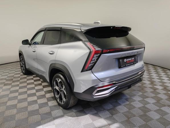 Geely Atlas II с пробегом 2024 года, цена 2 799 000 рублей, 28106 км, внедорожник, Автокод Объявления