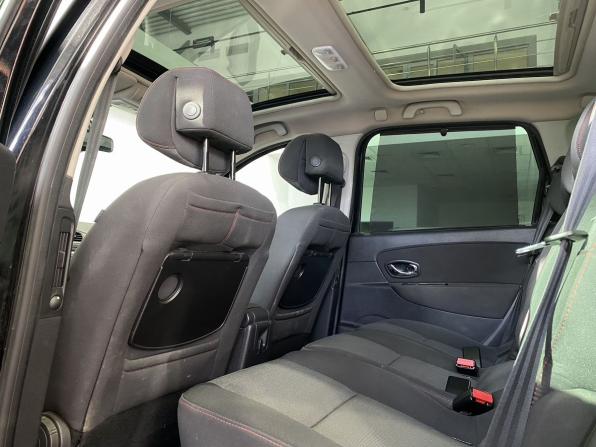 Renault Scenic III Рестайлинг с пробегом 2012 года, цена 819 900 рублей, 220000 км, компактвэн, Автокод Объявления