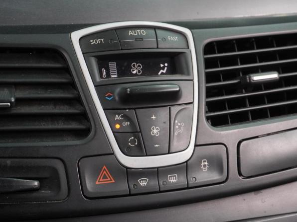 Renault Laguna III с пробегом 2009 года, цена 649 000 рублей, 319071 км, лифтбек, Автокод Объявления