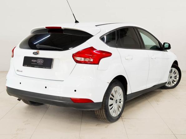 Ford Focus III Рестайлинг с пробегом 2015 года, цена 940 000 рублей, 133071 км, хэтчбек, Автокод Объявления