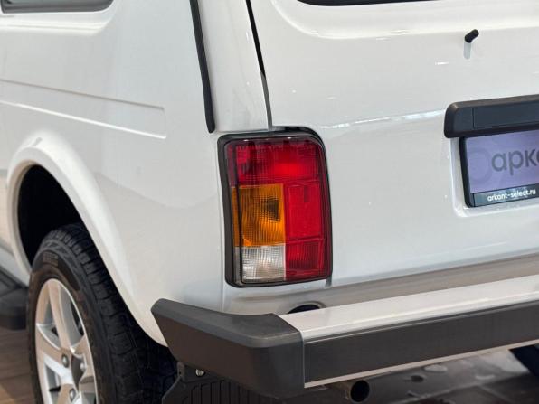 Lada (ВАЗ) Niva Legend с пробегом 2024 года, цена 859 000 рублей, 16442 км, внедорожник, Автокод Объявления
