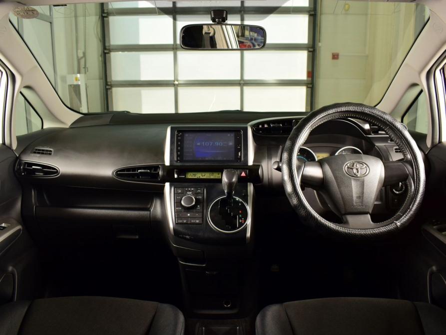 Toyota Wish II Кемерово  - изображение 9