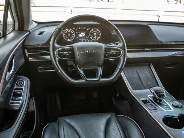 Omoda C5 I с пробегом 2023 года, цена 1 598 000 рублей, 47673 км, внедорожник, Автокод Объявления